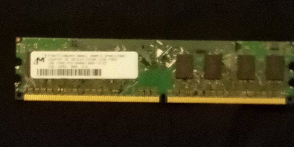 Memórias RAM DDR2 512MB 1GB64738265760641120