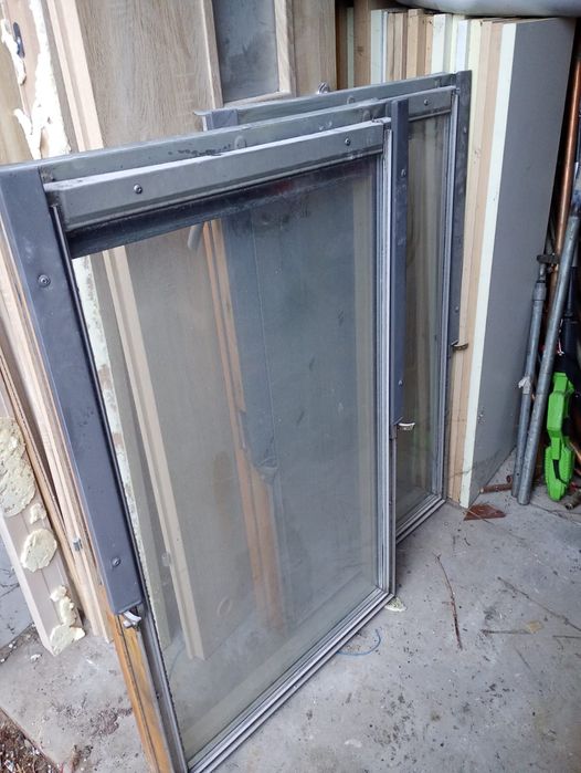 2 okna dachowe fakro