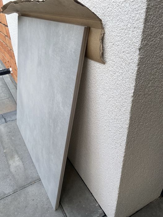 Gres szkliwiony 2 płytki Medan Grigio 59,7x59,7 Artens LEROY MERLIN