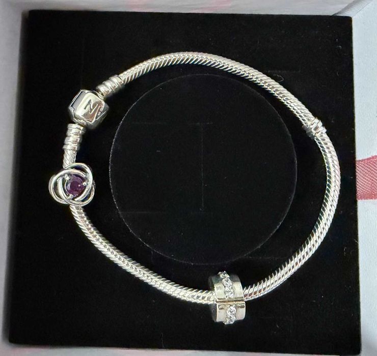 Srebrna bransoletka Charms PANDORA