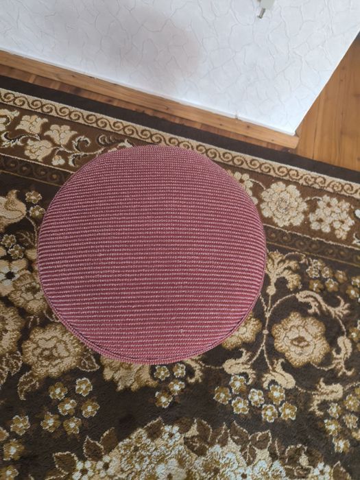 Sprzedam antyczna pufe