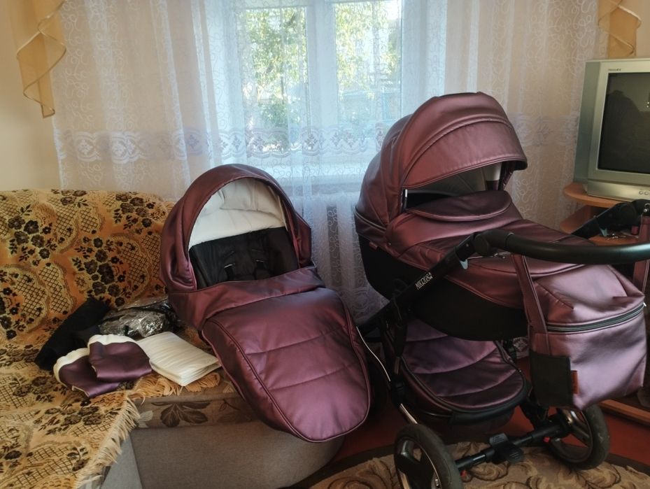 Каляска Mikrus Comodo Silver 2в1