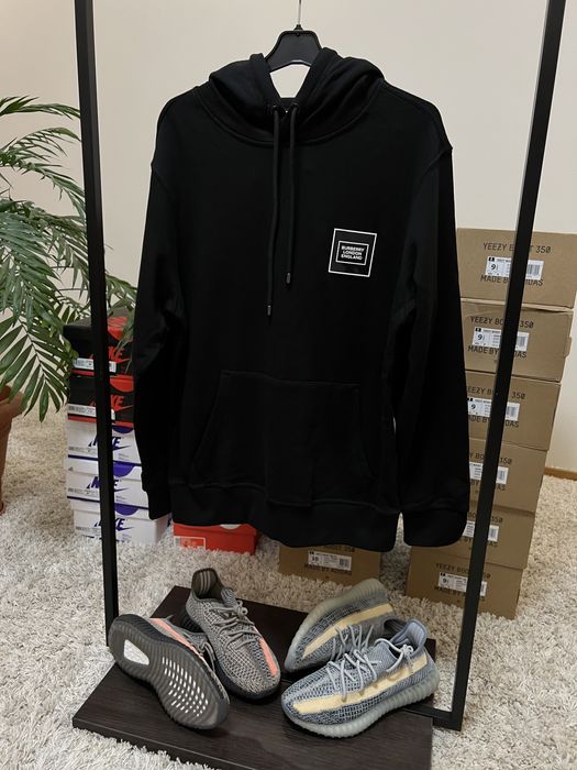 Burberry off white худі