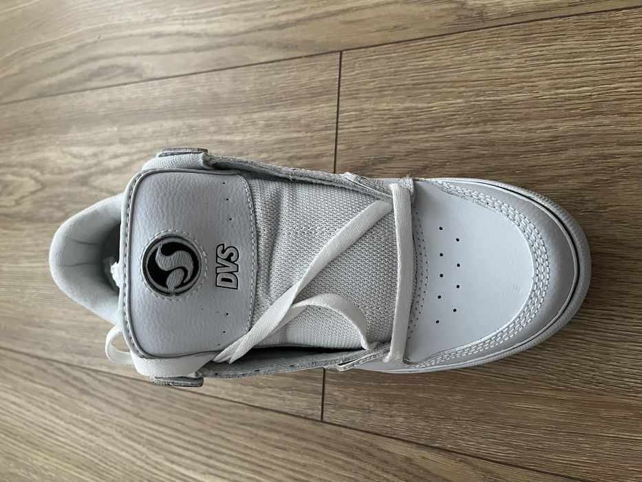 Sprzedam nowe buty DVS