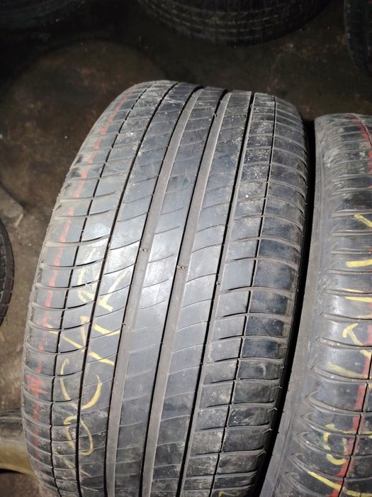 275 40R19 da Michelin