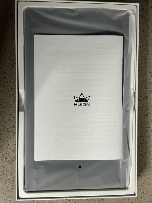 Графічний планшет huion 8.7 5.4 h951p