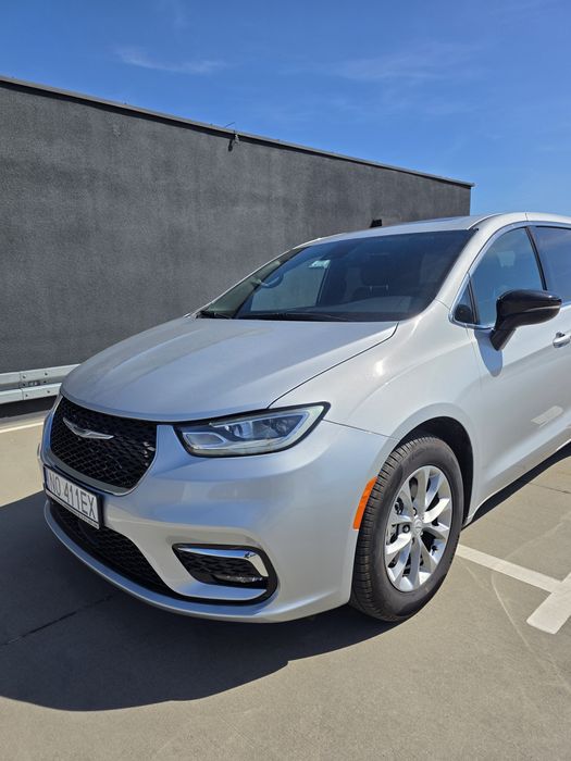 Chrysler Pacifica