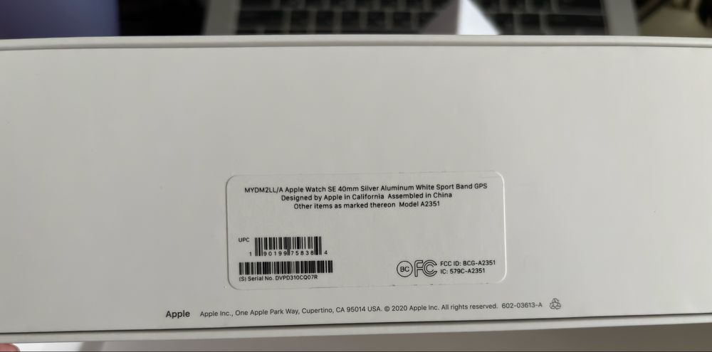 Apple Watch SE (1st gen)40 ммSilver  - ідеальний стан,повний комплект