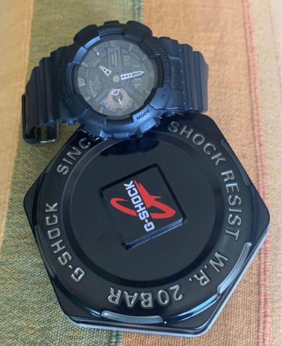 Relógio Casio prova de água e com luz  G-SHOCK