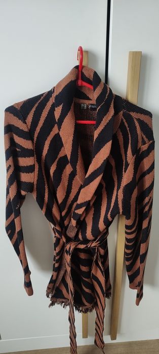 Sweter rozmiar S/M