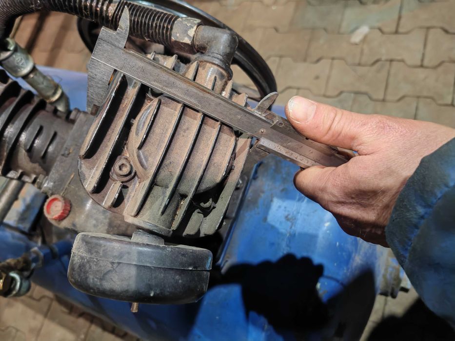 Sprezarka do kompresora pompa powietrza 2 tloki dwutlokowa Krakow