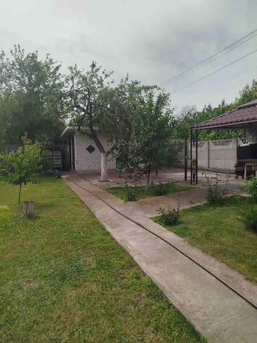 Продам дачу Лев 3.