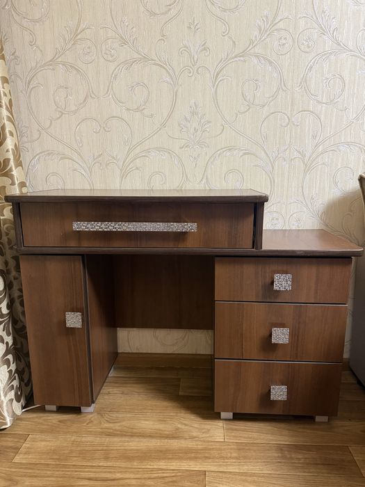 Стол тумба многофункциональный