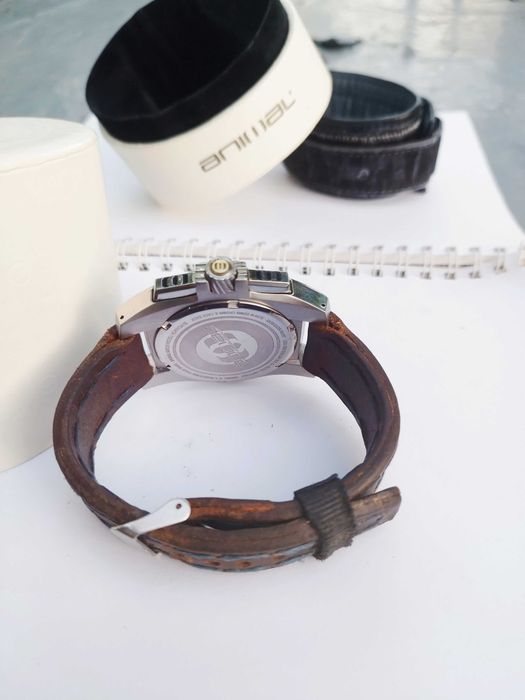 Вінтажний годинник Animal Hurricane  Chronograph 200m England