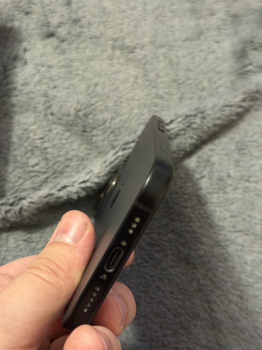 IPhone 15 128gb официал.