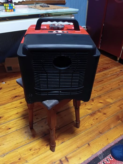 продаю гинератор.инвекторне