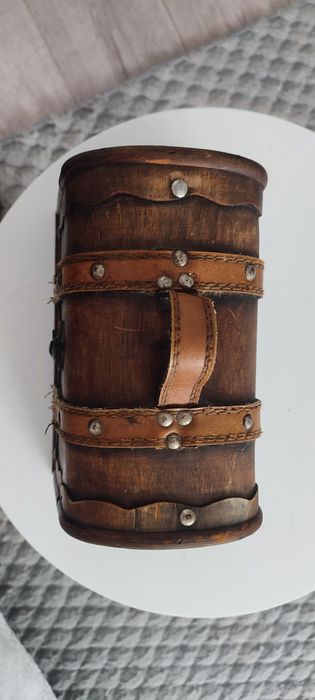 Kuferek drewno na biżuterię