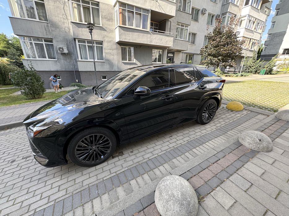 ОБМІН Lexus RZ 450 e Електричний