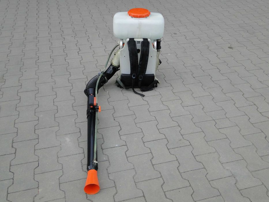 Opryskiwacz spalinowy plecakowy STIHL SR 400 450 Mocny Germany