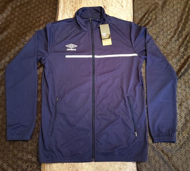 Casaco Umbro Novo com etiqueta
