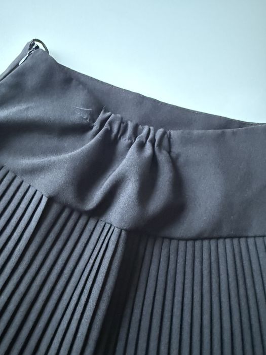 Elegancka plisowana spódniczka czarna 140