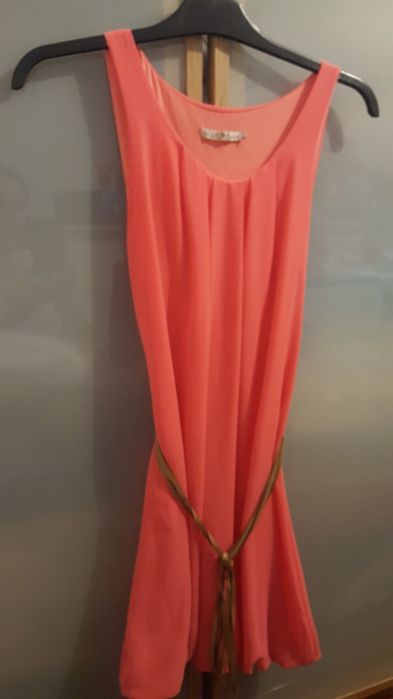 Vestidos novos tam M