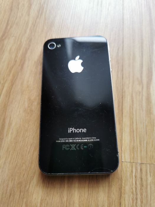 IPhone 4 na części