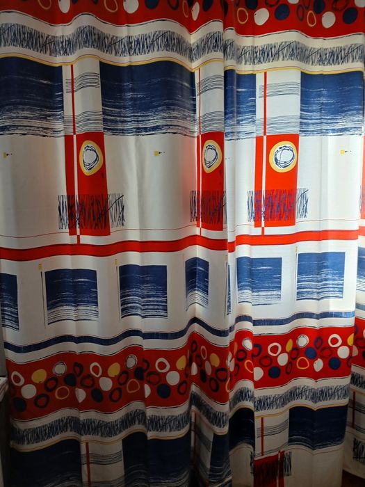 Cortinas feitas na costureira a 8€!