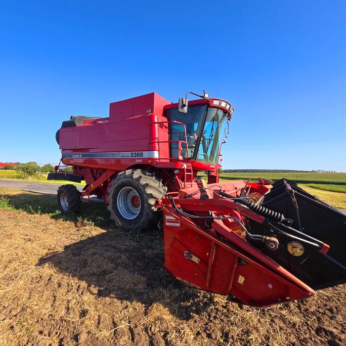 Свіжий комбайн case 2388