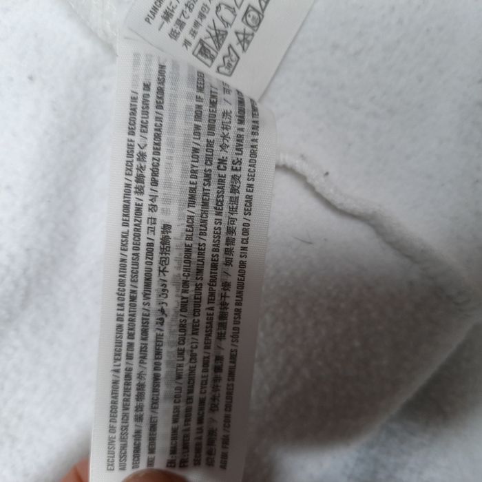 Biała bluza z kapturem hollister