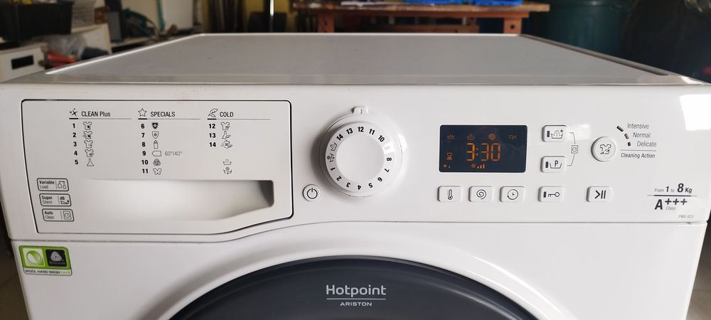 Máquina Lavar Roupa Ariston Hotpoint - para Peças - Mod. FMG 823B EU.M