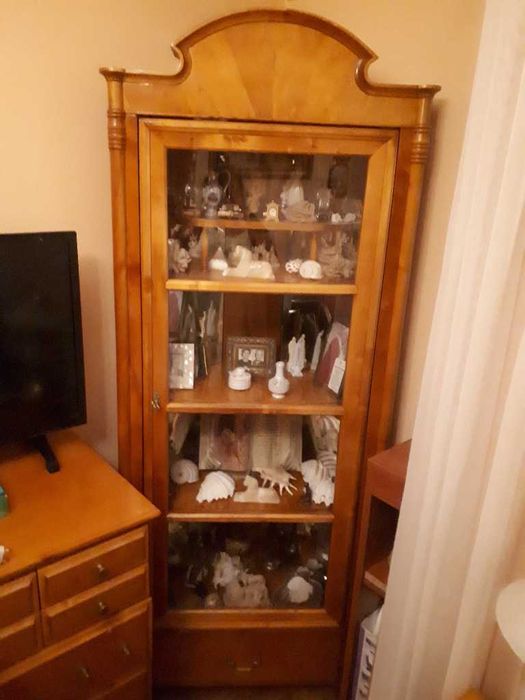 Komplet mebli w stylu Biedermeier