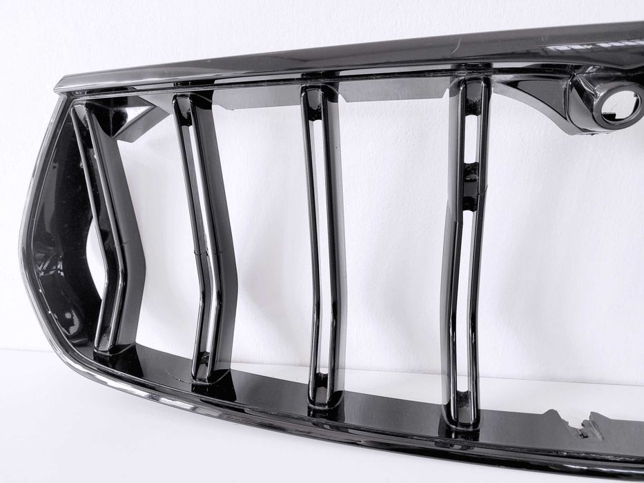 Maserati Levante - TROFEO GTS Gransport - GRILL atrapa [radar kamera]