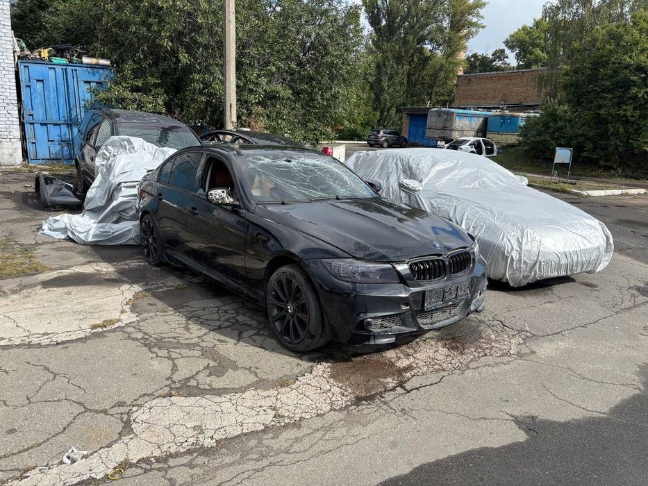 BMW 335xi  Обмін на бляху