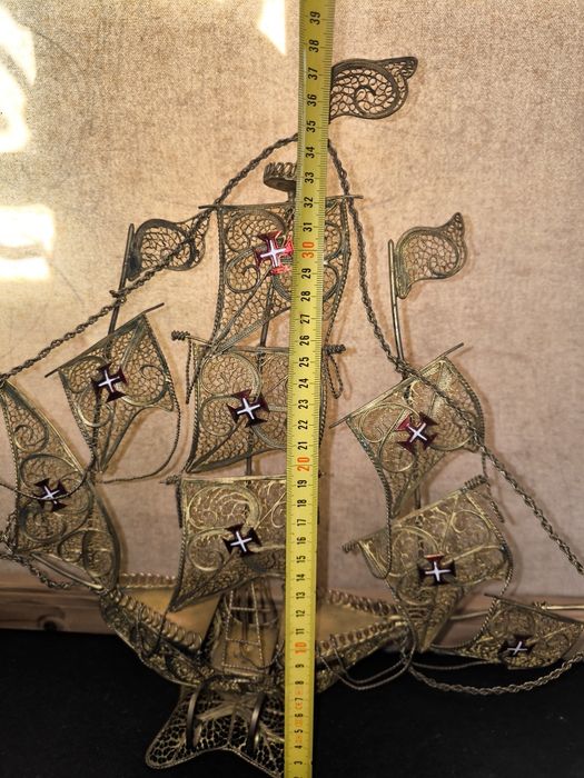 Caravela  Antigo em Filigrana - Uma Obra de Arte Única
​Magnífico na