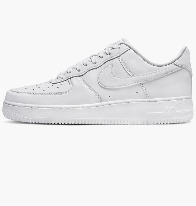 Кросівки Nike Air Force 1 07 Low 41р 26см оригінал