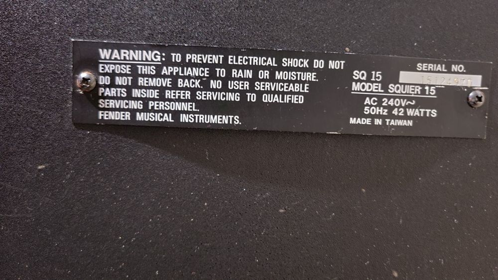 Squier 15 wzmacniacz