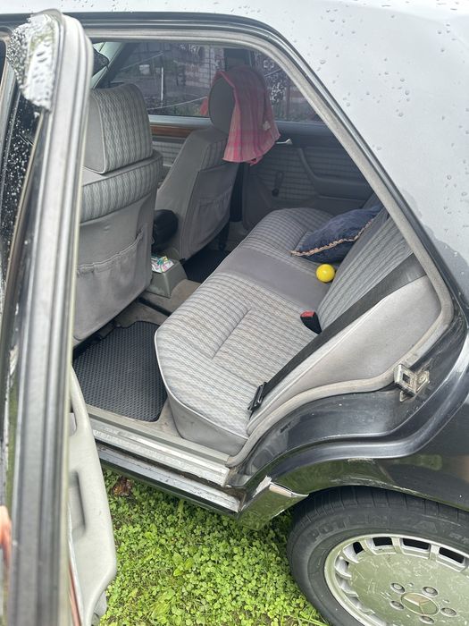 Мерс 124 3.0 автомат ом603