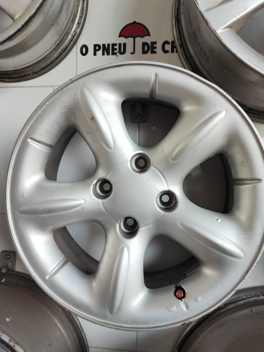Vendo  rodas 15 Em perfeito estado