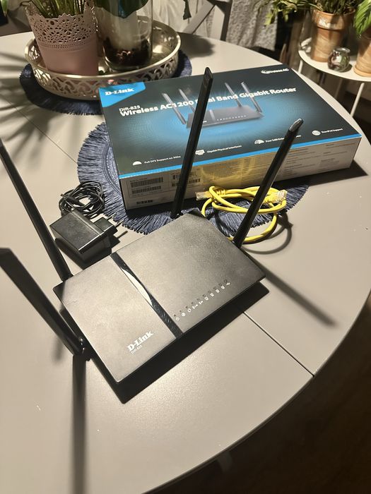 Router D-Link DIR-825 AC1200 Poznań Podolany • OLX.pl