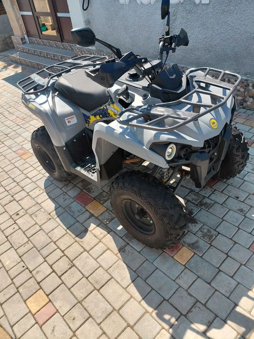 Продам квадроцикл 200 куб