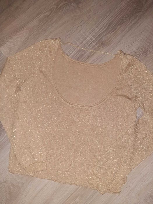 Sweterek M Stradivarius
