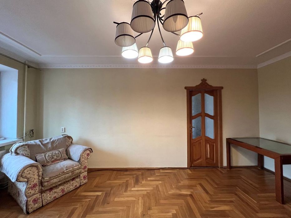 Чудова 3К квартира на Пивзаводі!