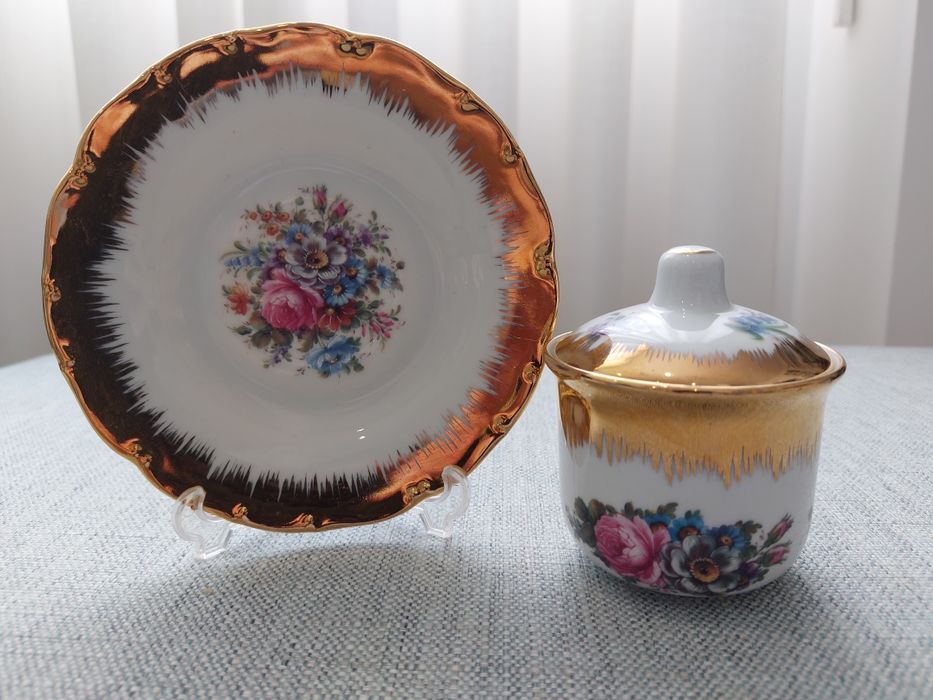 Peça decorativa em porcelana LIMOGES