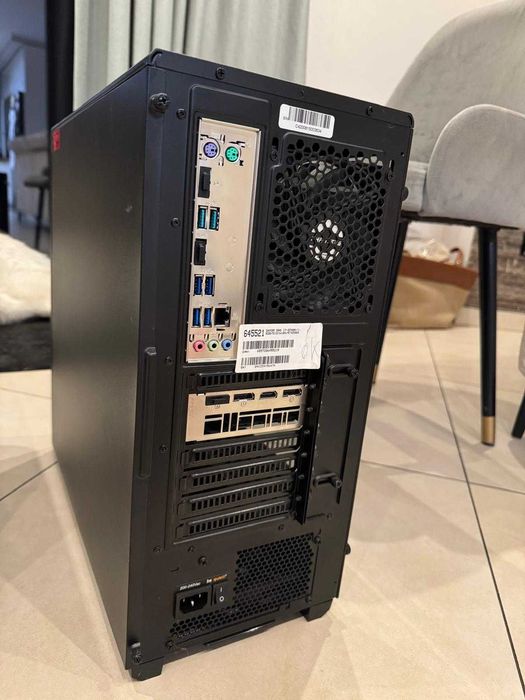 Gamingowy PC x-kom G4M3R 500 | i7-9700K | 16GB RAM | RTX 2060