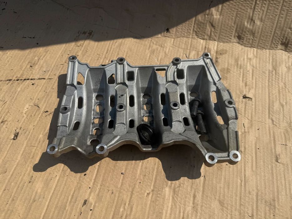 Osłona wału miski Land Rover Discovery Sport L550 2.0d G4D3-60800-BB