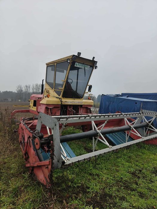 Pokosowka New Holland