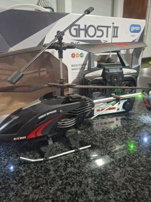 Helicóptero ghost 2