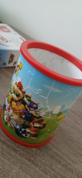 Przybornik na biurko Mario Bros puzzle 3D