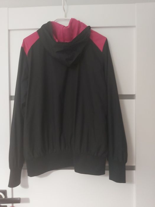 Kurtka NIKE jak nowa L